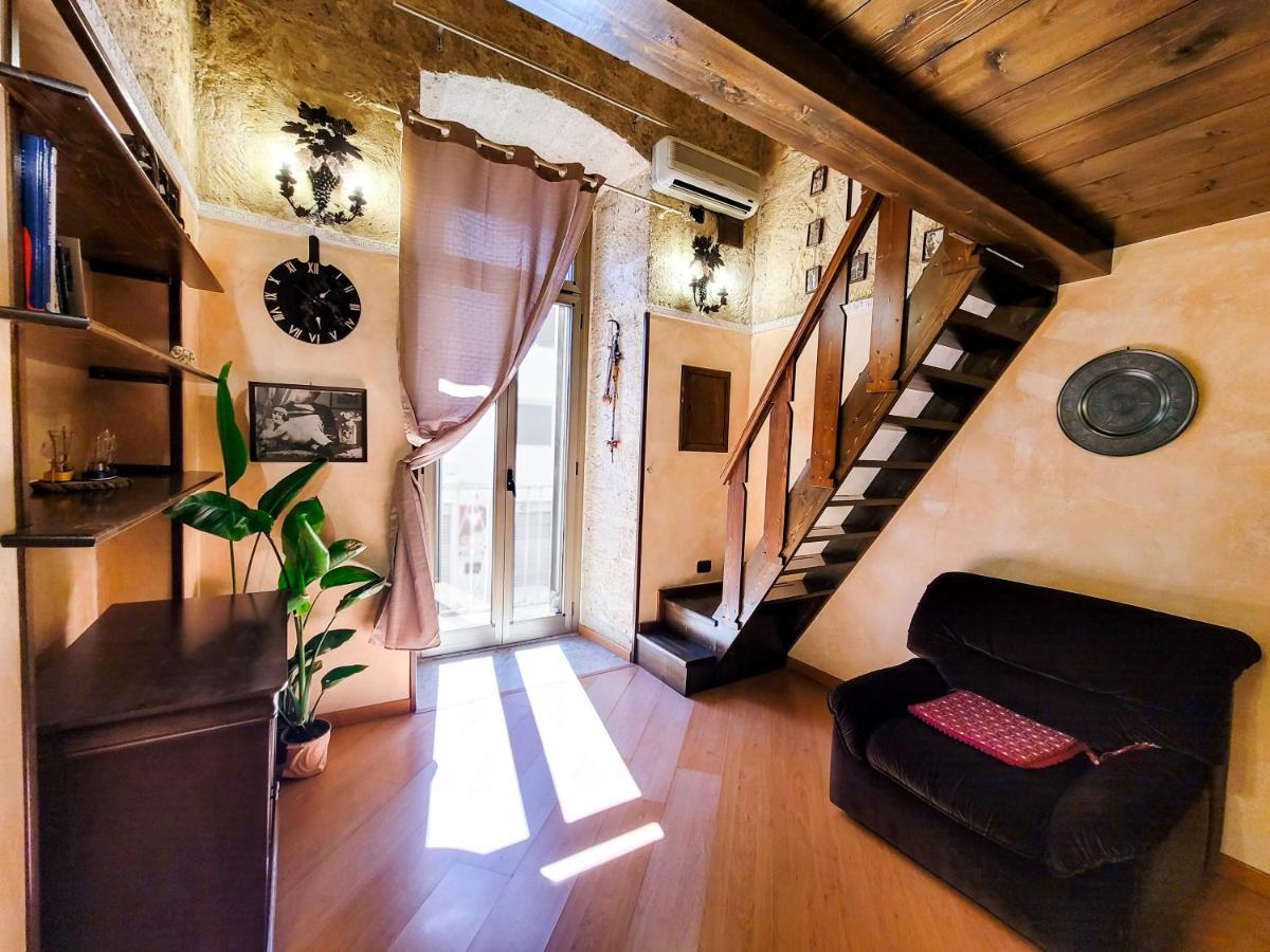 Cozy Classical Residence In The City Center Bari Exteriér fotografie