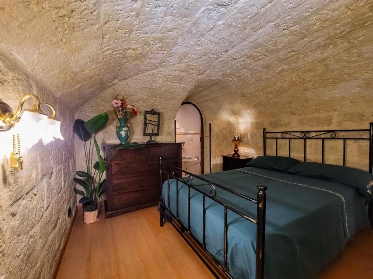 Cozy Classical Residence In The City Center Bari Exteriér fotografie